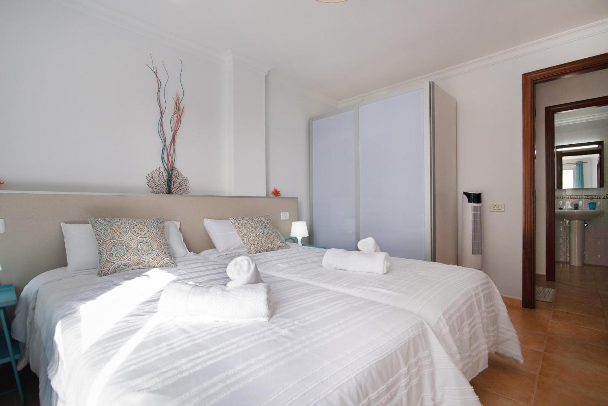 Ap Jarea Playa Sardina Apartment Екстериор снимка
